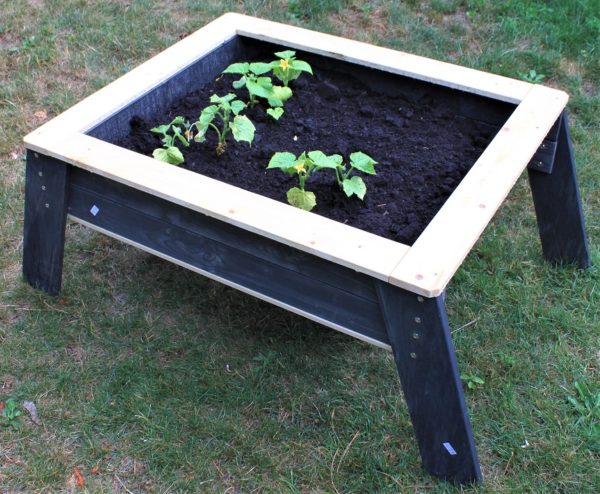 Carina Planter Table - Image 3